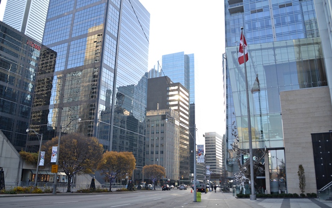 View of street in front of Shangri-La Toronto Hotel