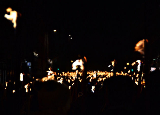 Hogmanay in Edinburgh: Torchlight Procession