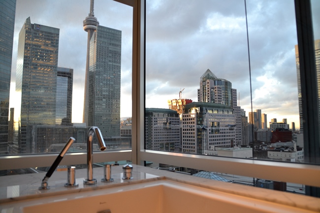 Weekend Getaway Ideas: Luxury in Toronto