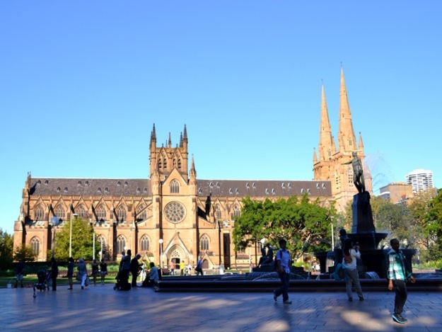 What to see in Sydney? St Mary`s Cathedral